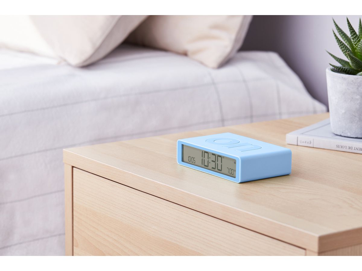 LEXON Wecker Flip Classic LR157LB1 hellblau, USB-C (3660491209459)