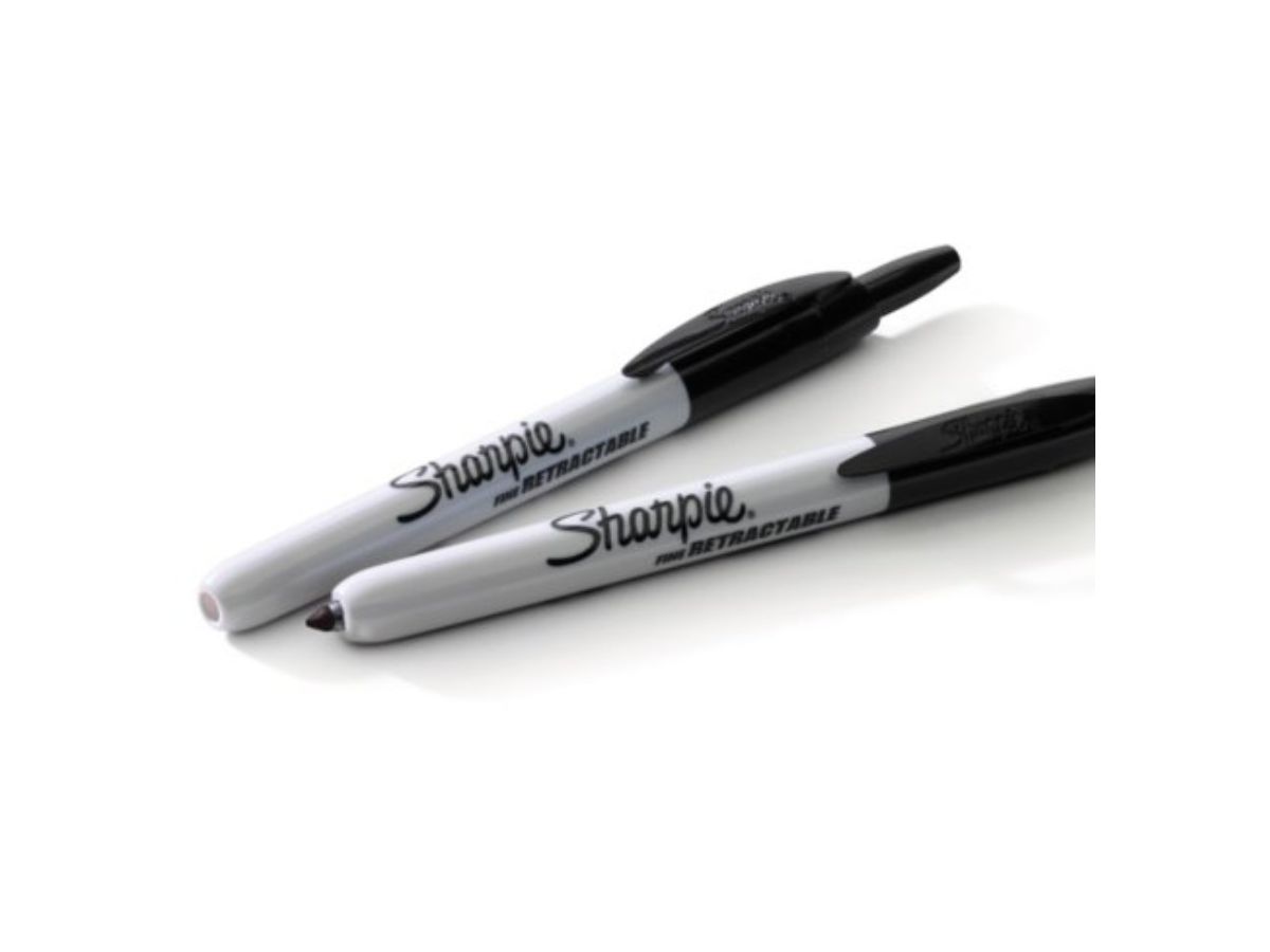 SHARPIE Permanent Marker Fine 1mm S0810840 schwarz (3501170818442)