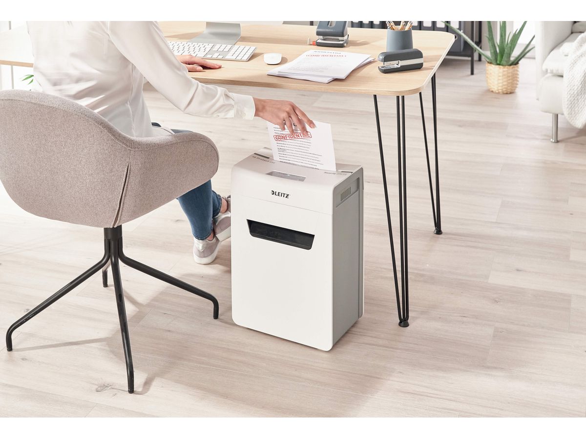 LEITZ Aktenvernichter IQ Protect 8095-20-00 6M, P-5, 18lt (4002432127207)