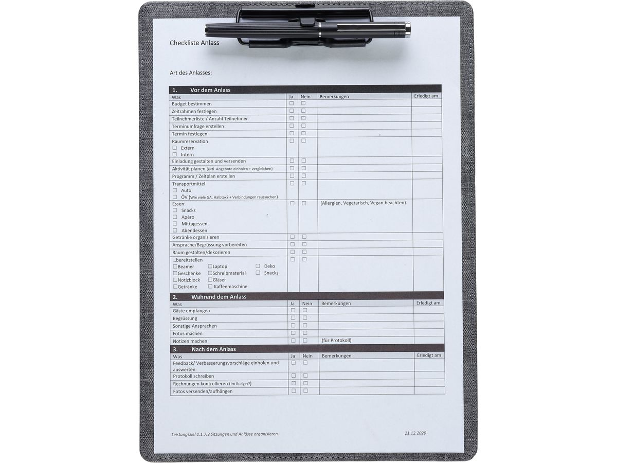 KOLMA Klemmbrett RPET A4 06.007.03 hoch grau 32x23cm (7611967060797)