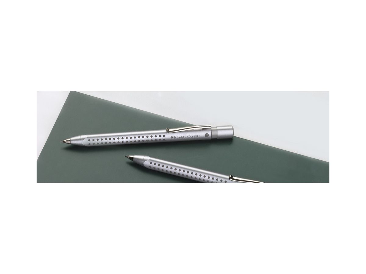 FABER-CASTELL Druckkugelschr.GRIP 2011 M 144187 schwarz matt 0.7mm (4005401441878)