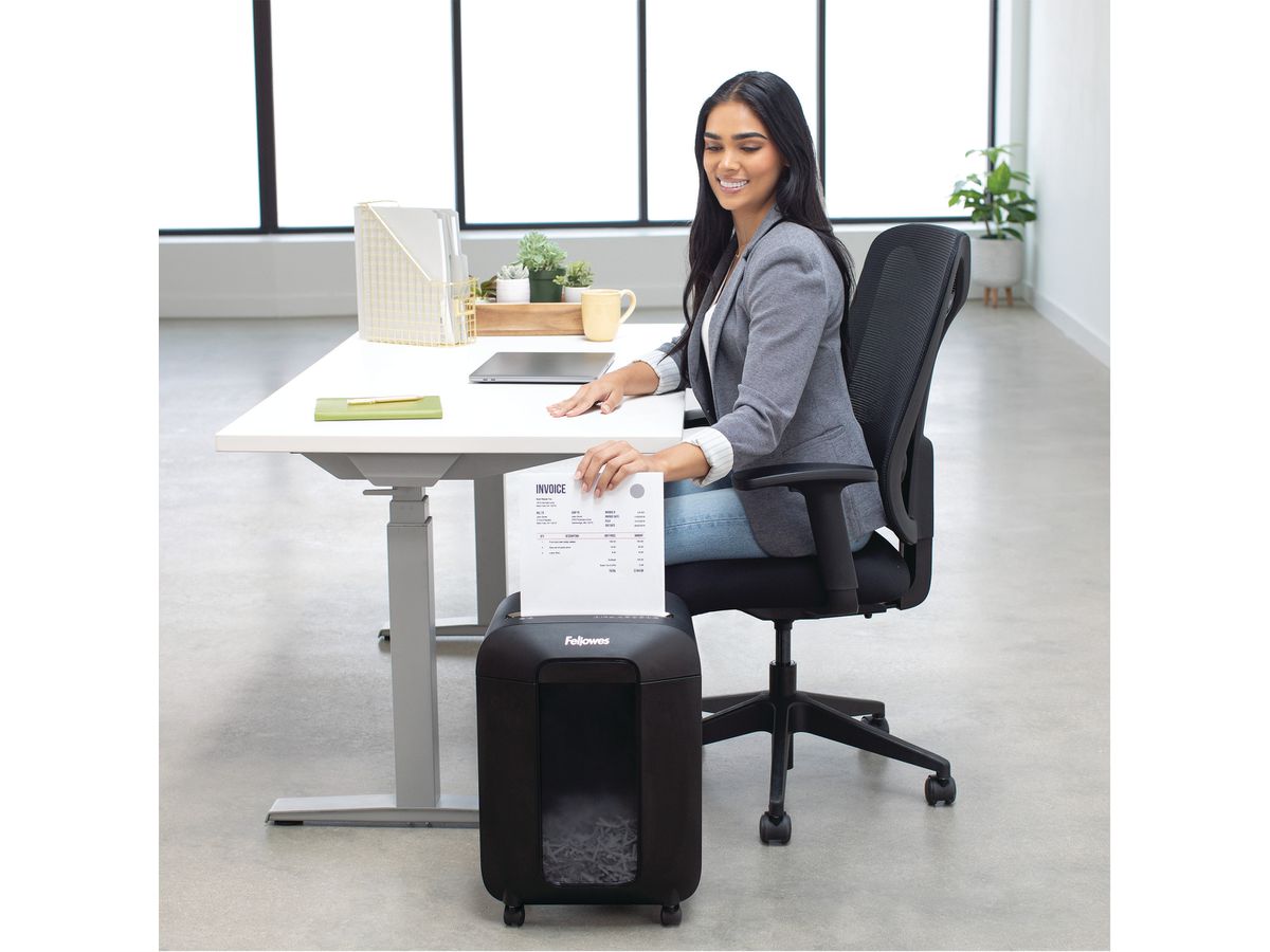 FELLOWES Aktenvernichter Powershred 4400801 LX85, P-4, 19lt (0043859764808)