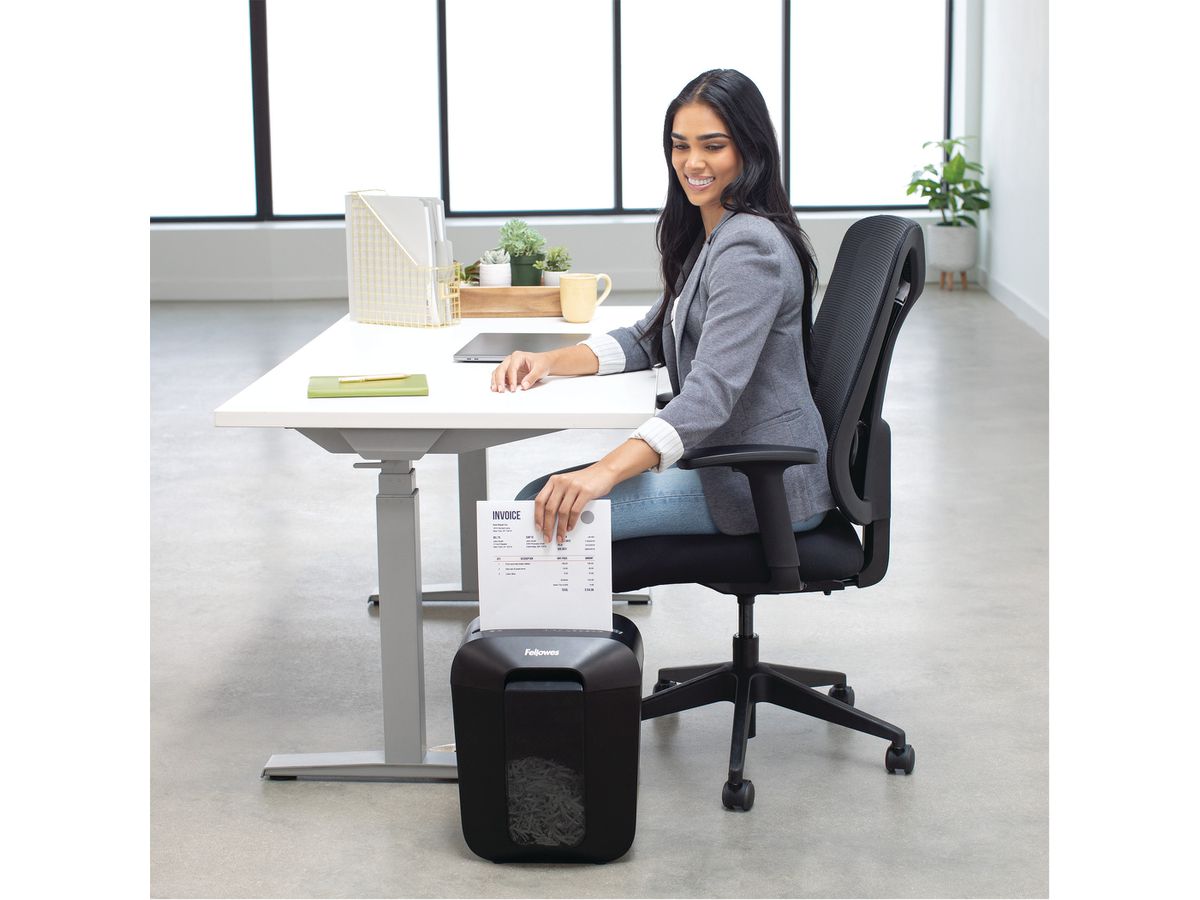 FELLOWES Destructeur docum. Powershred 4400501 LX45, P-4, 17lt (0043859764778)