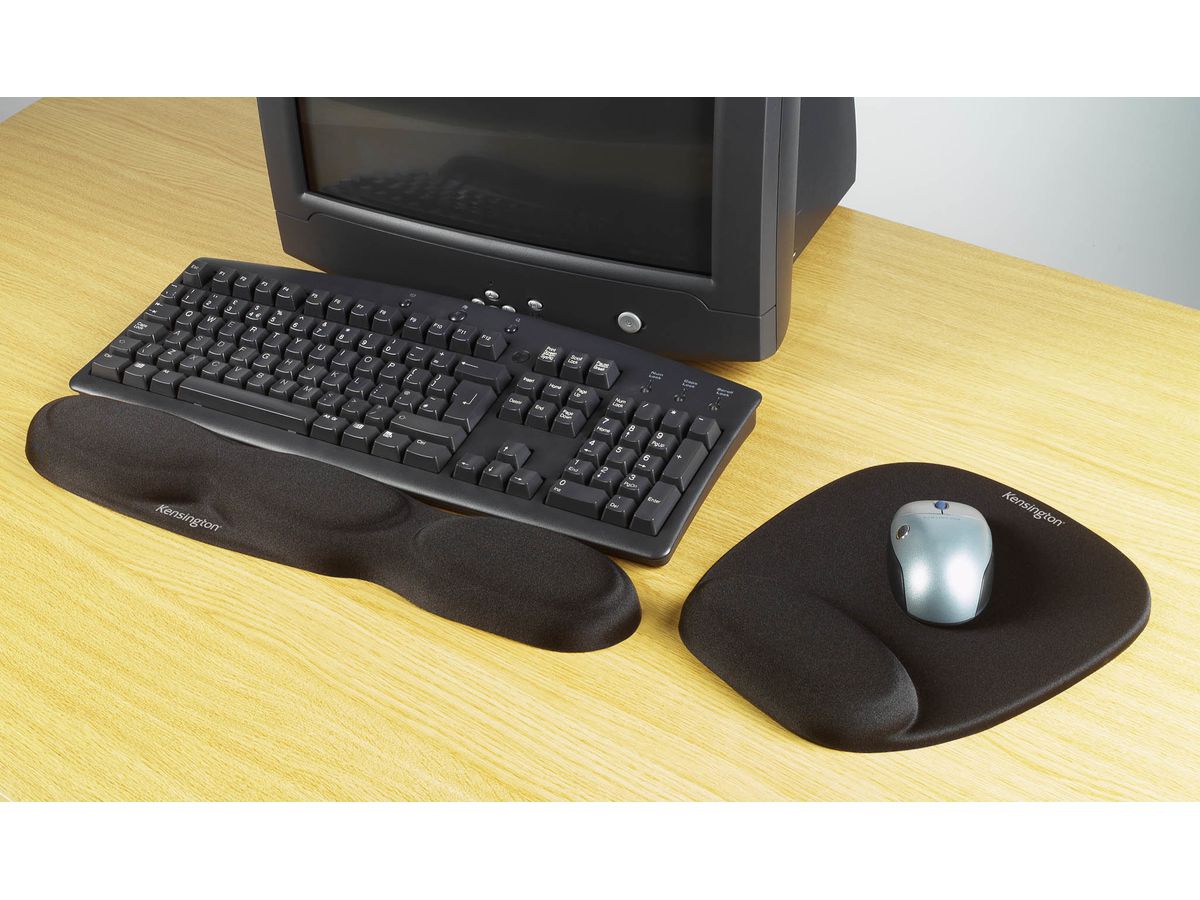 KENSINGTON Schaumstoff-Mousepad 62384 with wirst rest blk (0636638006284)