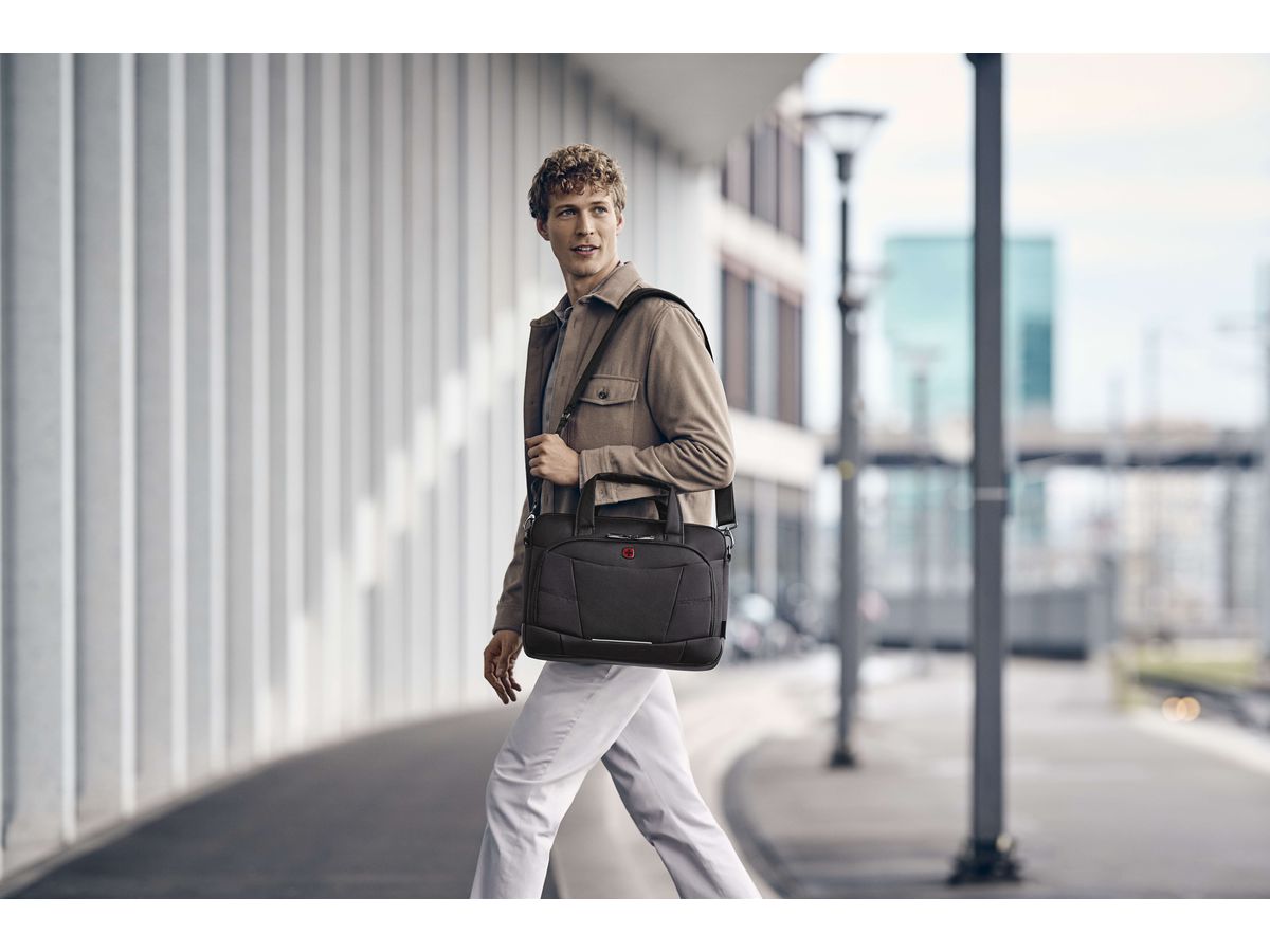 WENGER Laptop Briefcase 14 - 16inch 653496 Altair Brief Black (7611160287854)