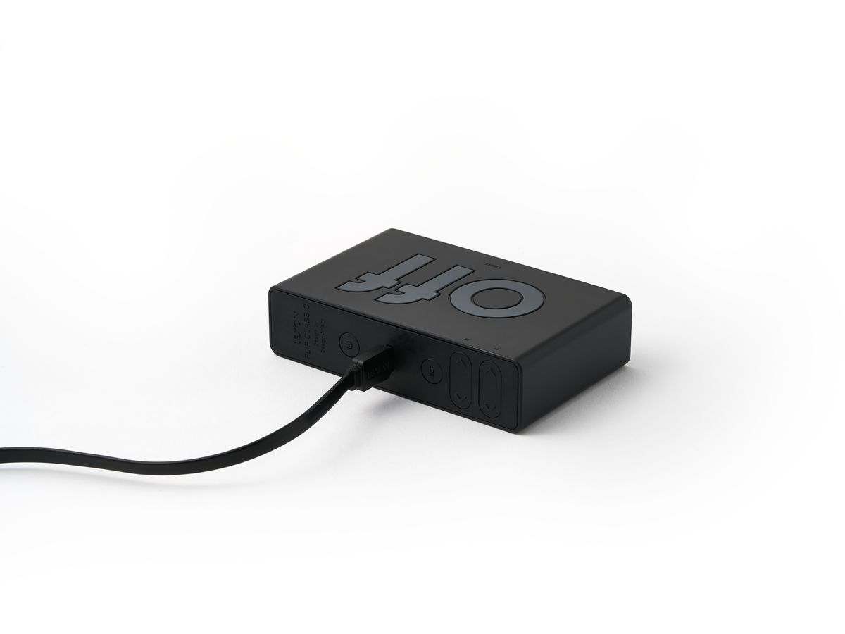 LEXON Wecker Flip Classic LR157N0 schwarz, USB-C (3660491209381)
