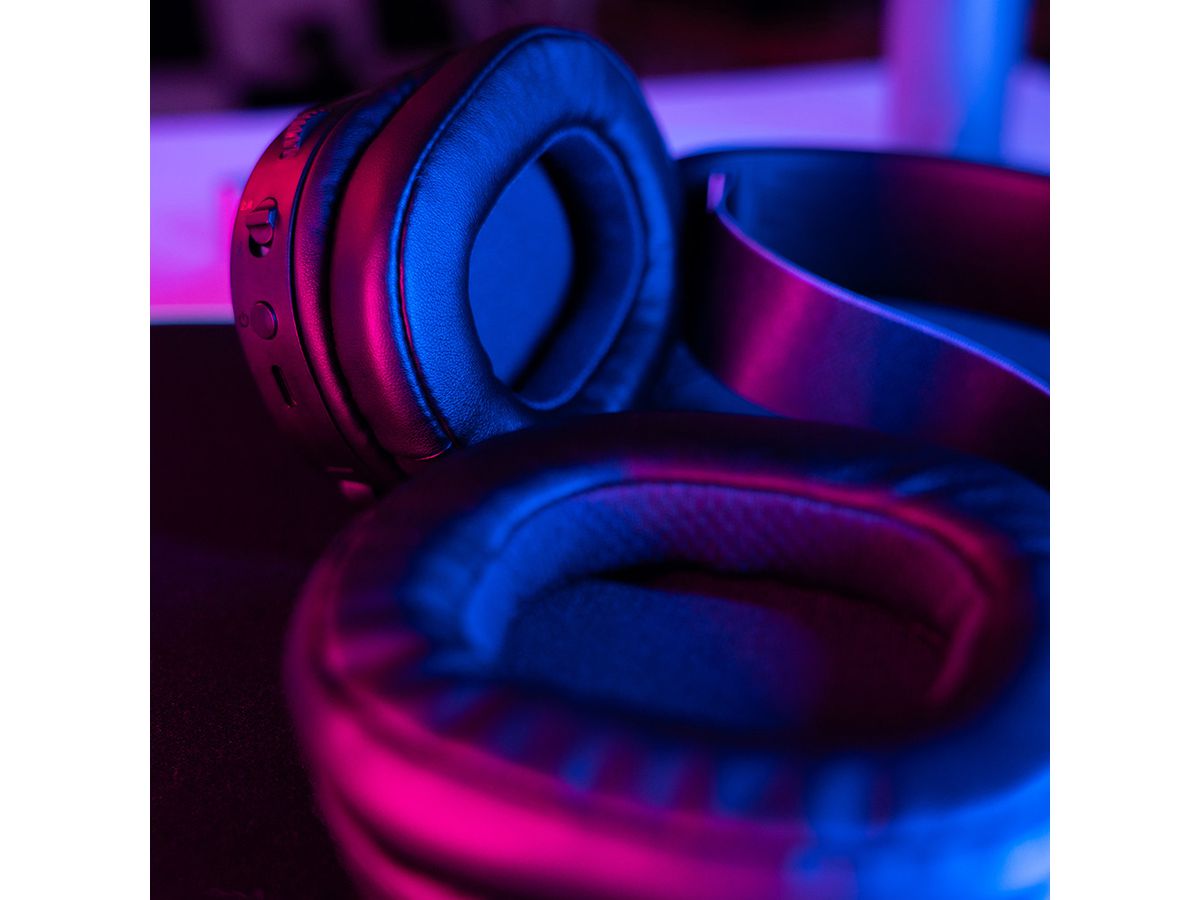 JLAB Nightfall Gaming Headset IEUGHBNHTFALLRBLK4 Wireless, Black (0810119072061)