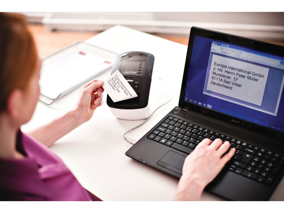 PTOUCH Profi-Labelprinter QL-700 mit 2 Etikettenrollen (4977766707107)